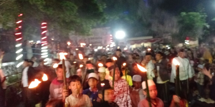 Semarak 1 Muharam 1448 H di Cijeruk Meriah, Ribuan Warga Ikuti Pawai Obor dan Tabligh Akbar