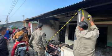 Rumah Kontrakan di Cigombong Terbakar