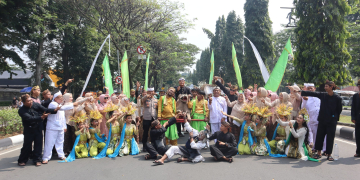 Kecamatan Tamansari Meriahkan Helaran HJB ke-544 di Jalan Tegar Beriman
