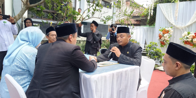 Nikah Massal Meriahkan Cijeruk Fest 2026