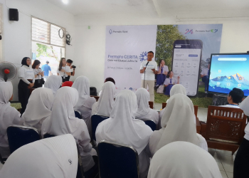 Permata CERITA Bekali Pelajar Literasi Keuangan Digital